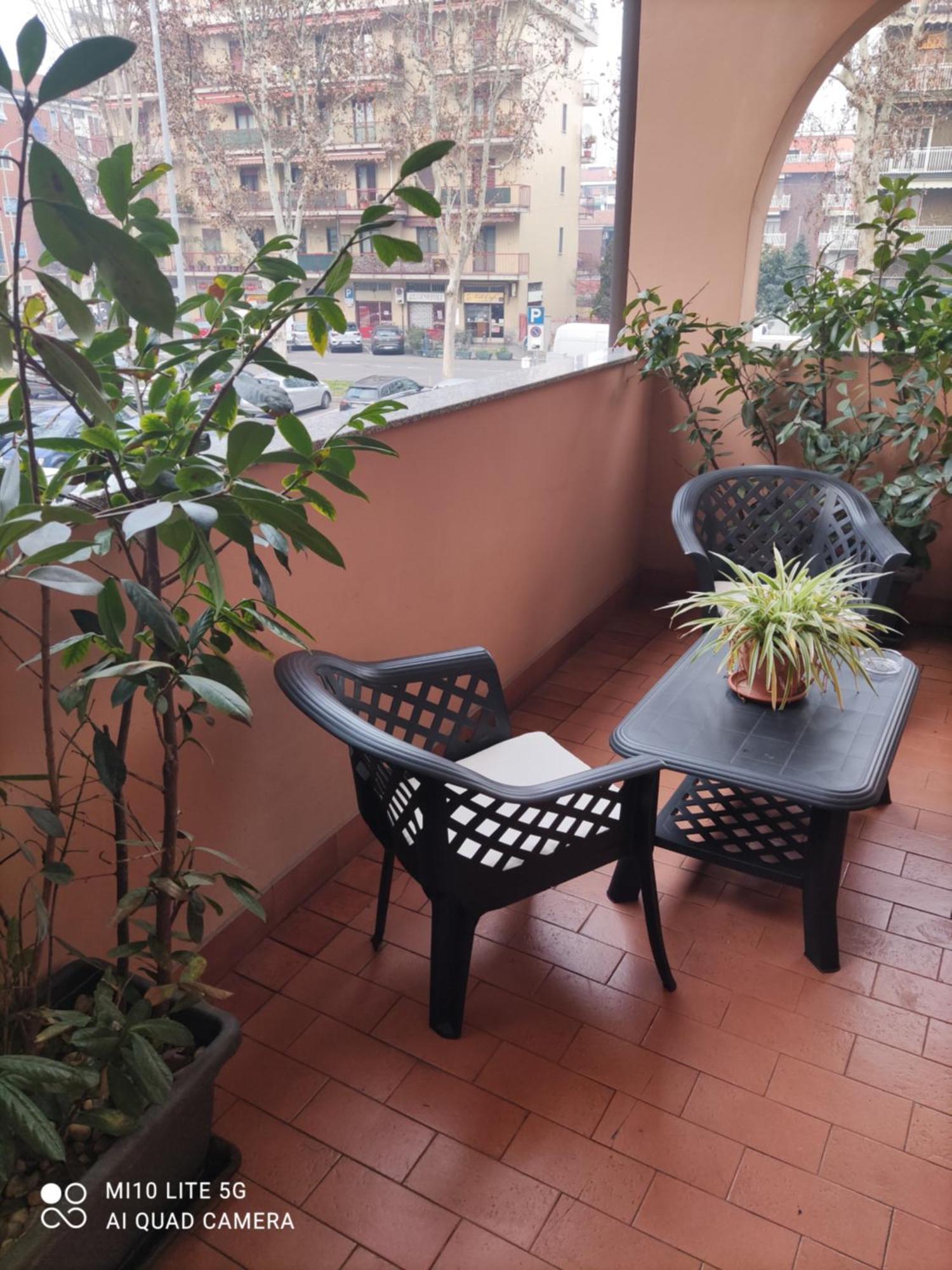 Hostal D'Annunzio House チェザーノ・ボスコーネ エクステリア 写真