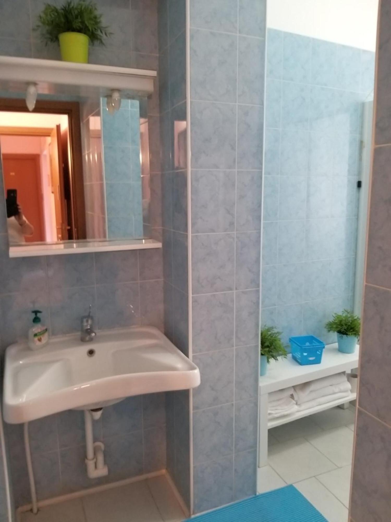 Hostal D'Annunzio House チェザーノ・ボスコーネ エクステリア 写真
